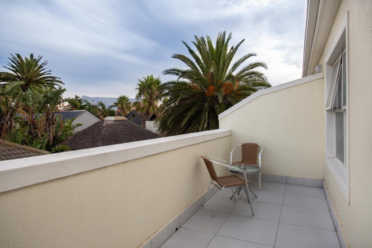 Saffron House Guesthouse Cape Town Exterior photo
