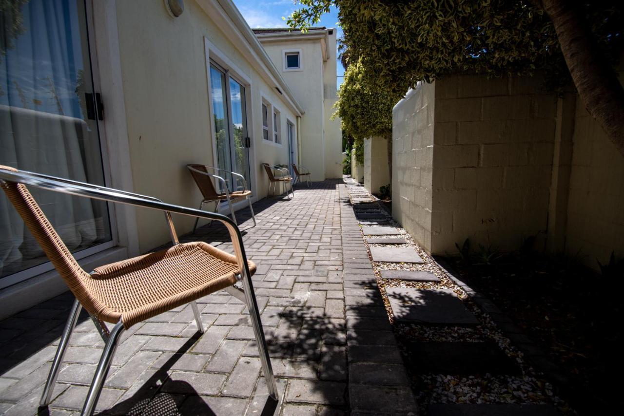 Saffron House Guesthouse Cape Town Exterior photo