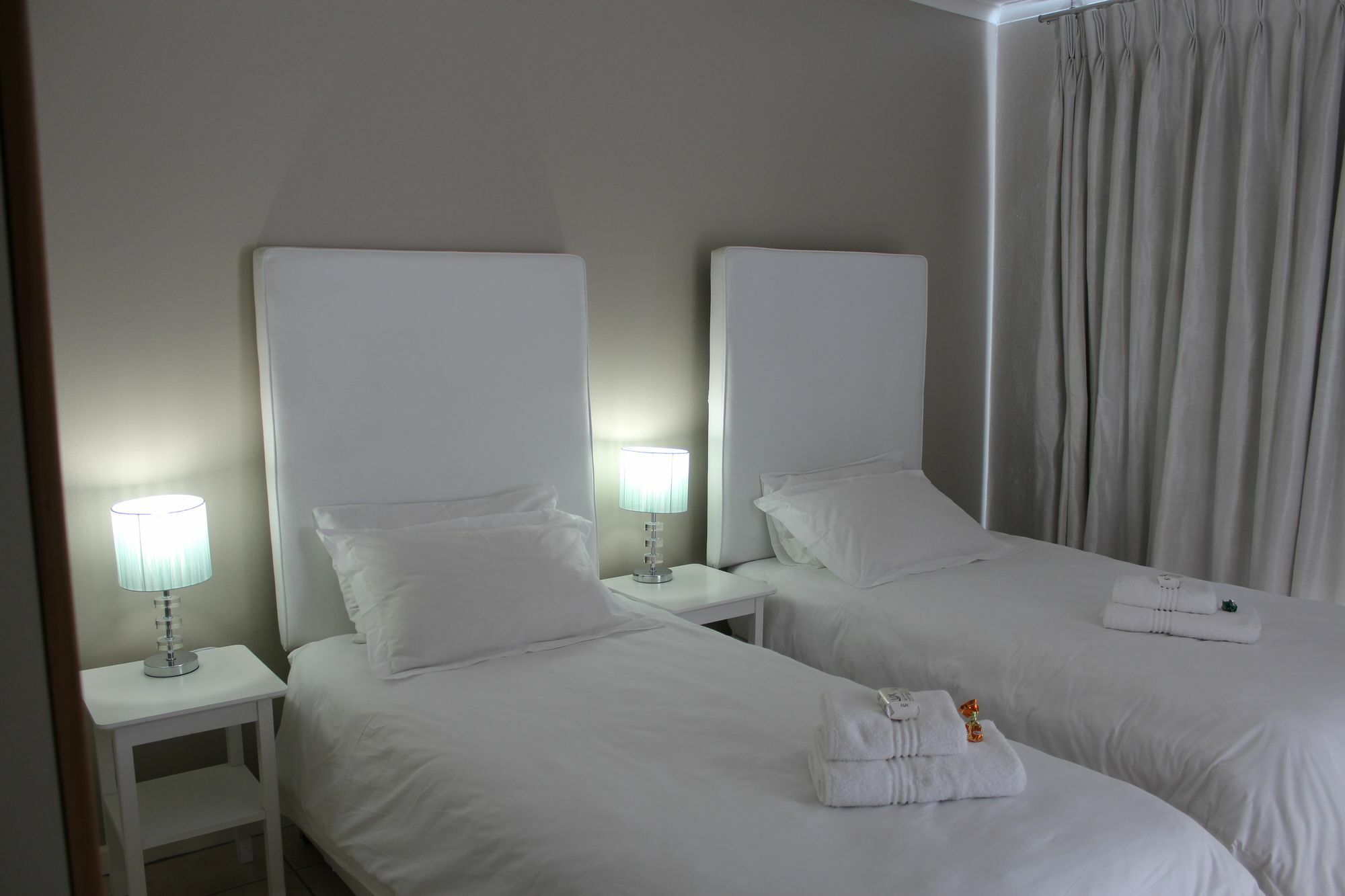Saffron House Guesthouse Cape Town Exterior photo